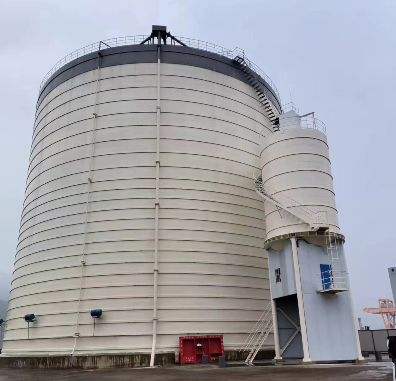 措勤10万吨水泥钢板库